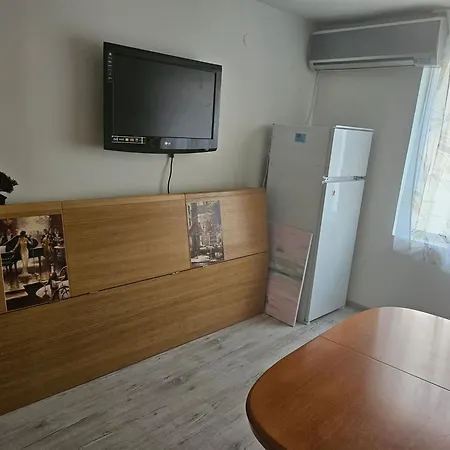 Appartamento малко студио в центъра на град Ii