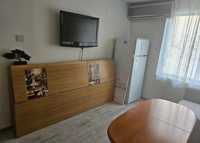 דירה малко студио в центъра на град Ii